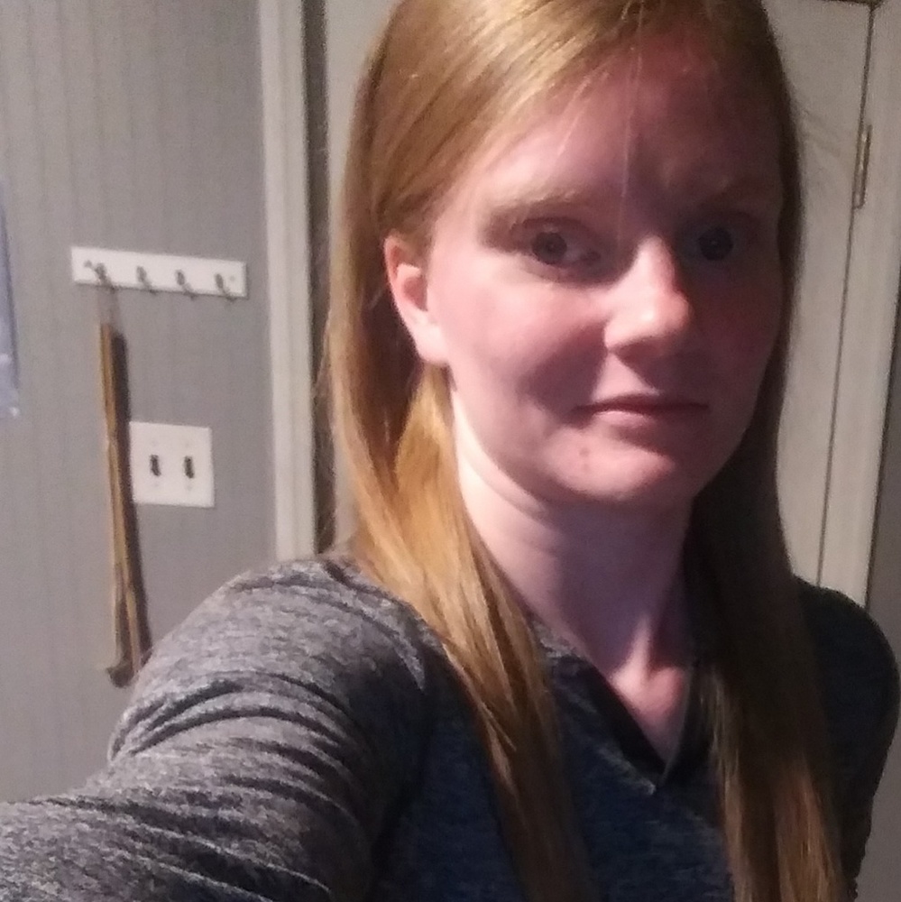 Meet your Posher, Nicole